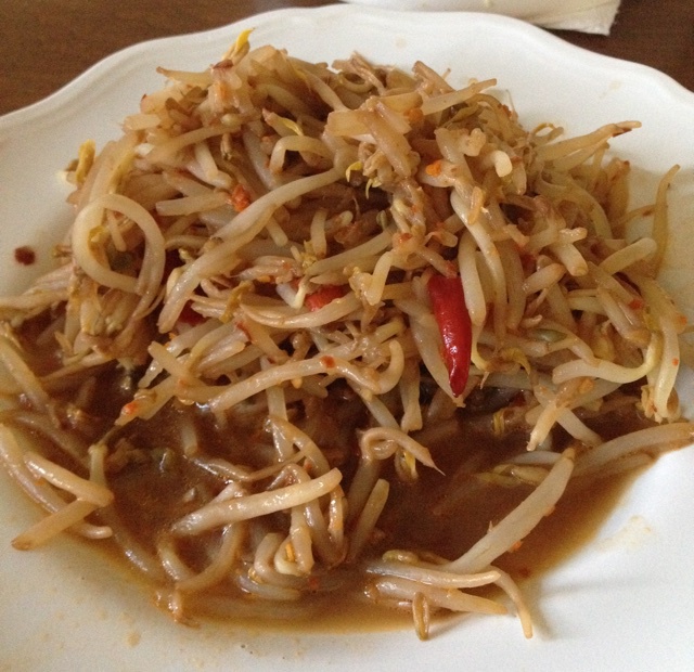 炒豆芽