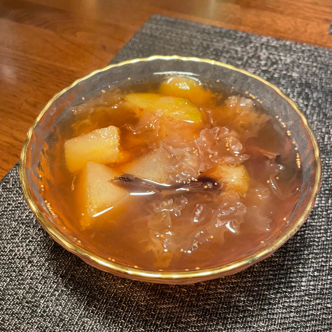 暖气房降噪❗️来一壶雪梨无花果汤