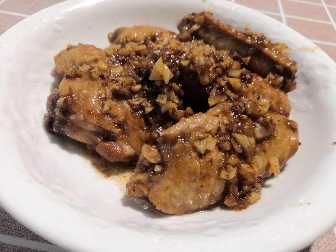 不要再可乐鸡翅了，求求你试试蒜香鸡翅吧，香味捅破天花板！