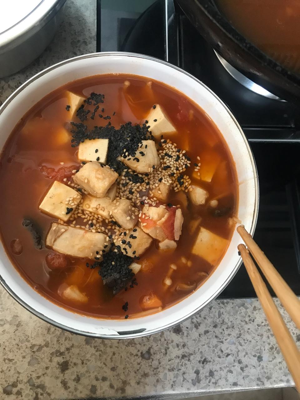 龙利鱼豆腐煲