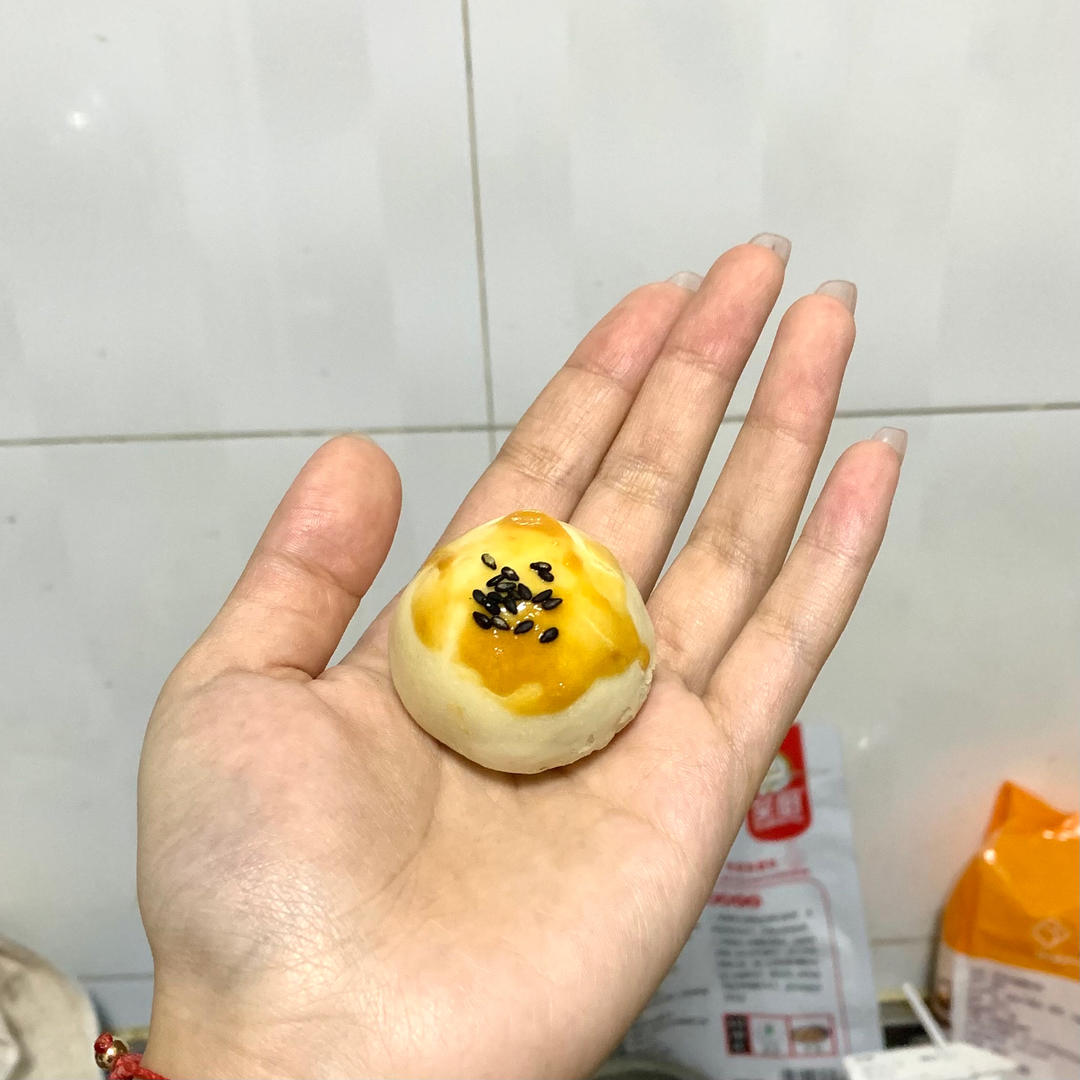 又搓了8000枚蛋黄酥，仍然不开裂 不爆馅 更简单，适合新手