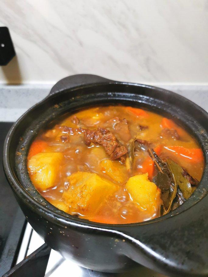 番茄土豆炖牛腩
