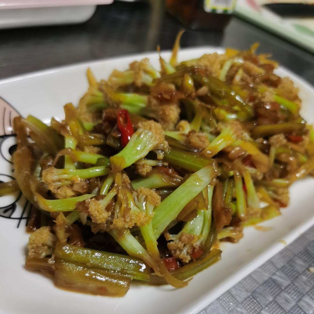 和饭店一个味道的干锅花菜