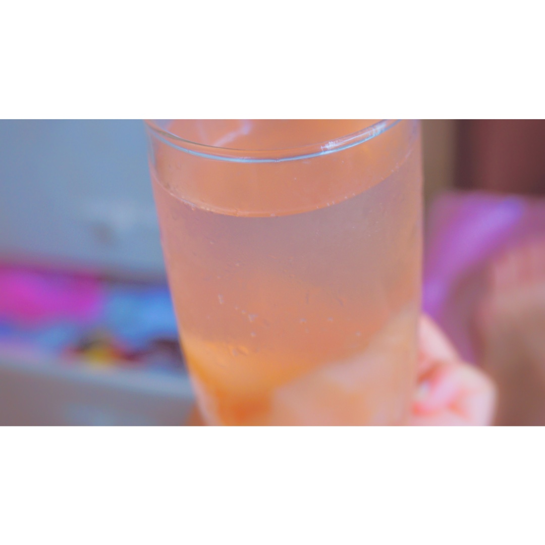蜜桃冰冰
