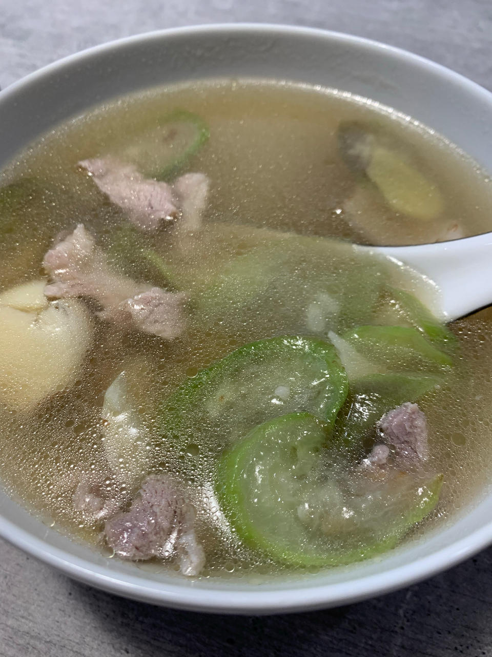 丝瓜肉片汤