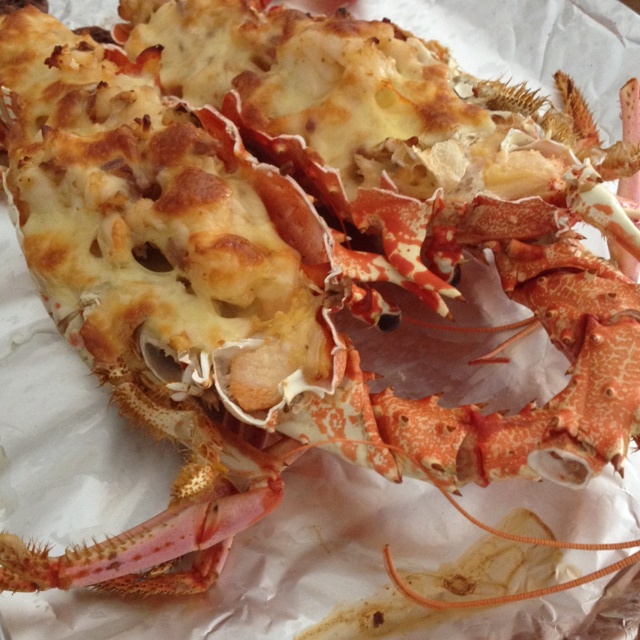 芝士蒜蓉烤龙虾