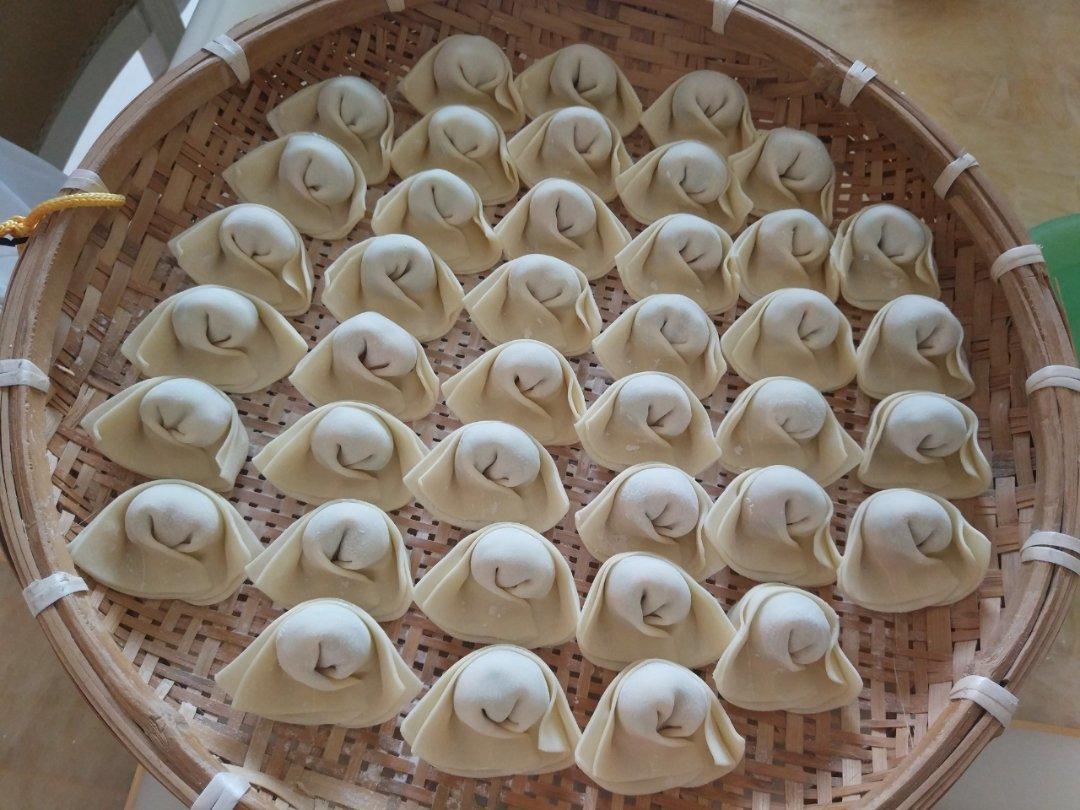 上海荠菜大馄饨