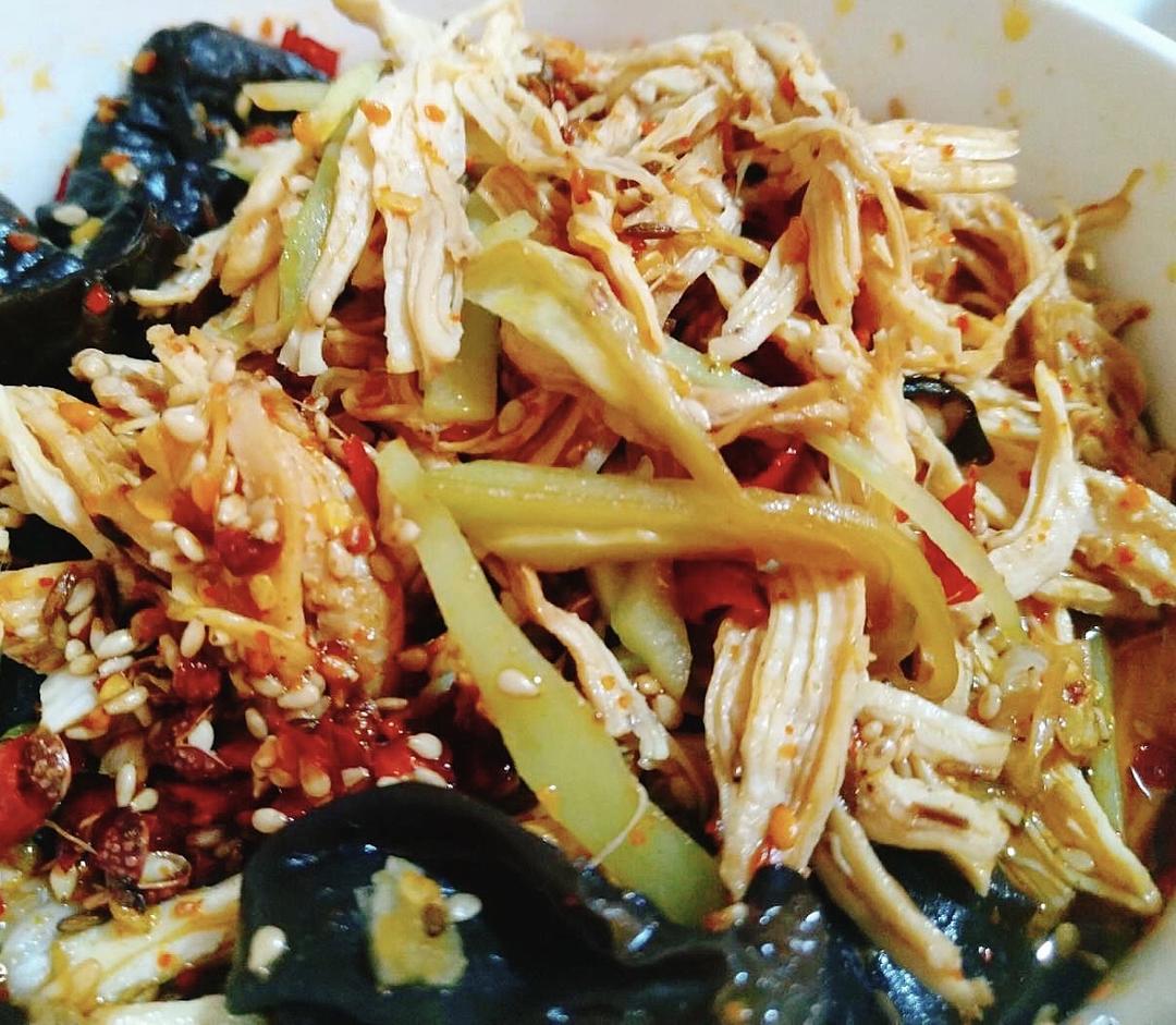 减脂健身｜凉拌手撕鸡丝（香辣&麻油版）