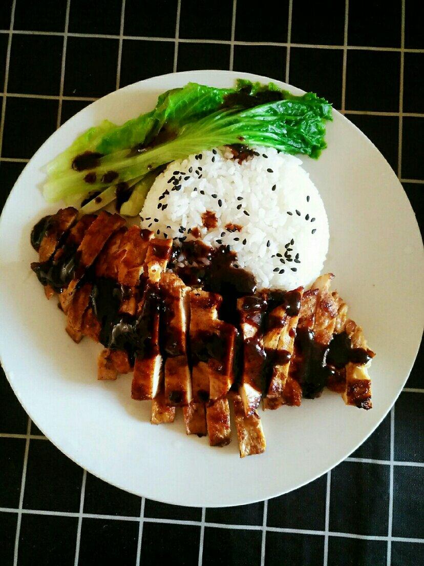 catherine-1982做的黑胡椒鸡排饭