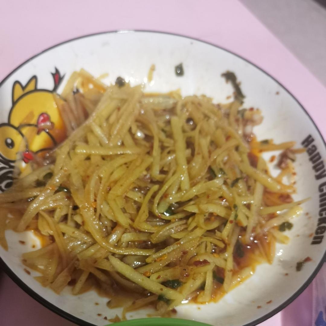 五分钟搞定‼酸爽开胃的凉拌酸辣土豆丝
