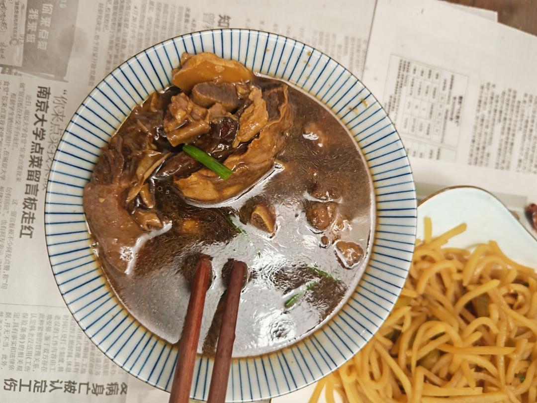 红烧牛肋排