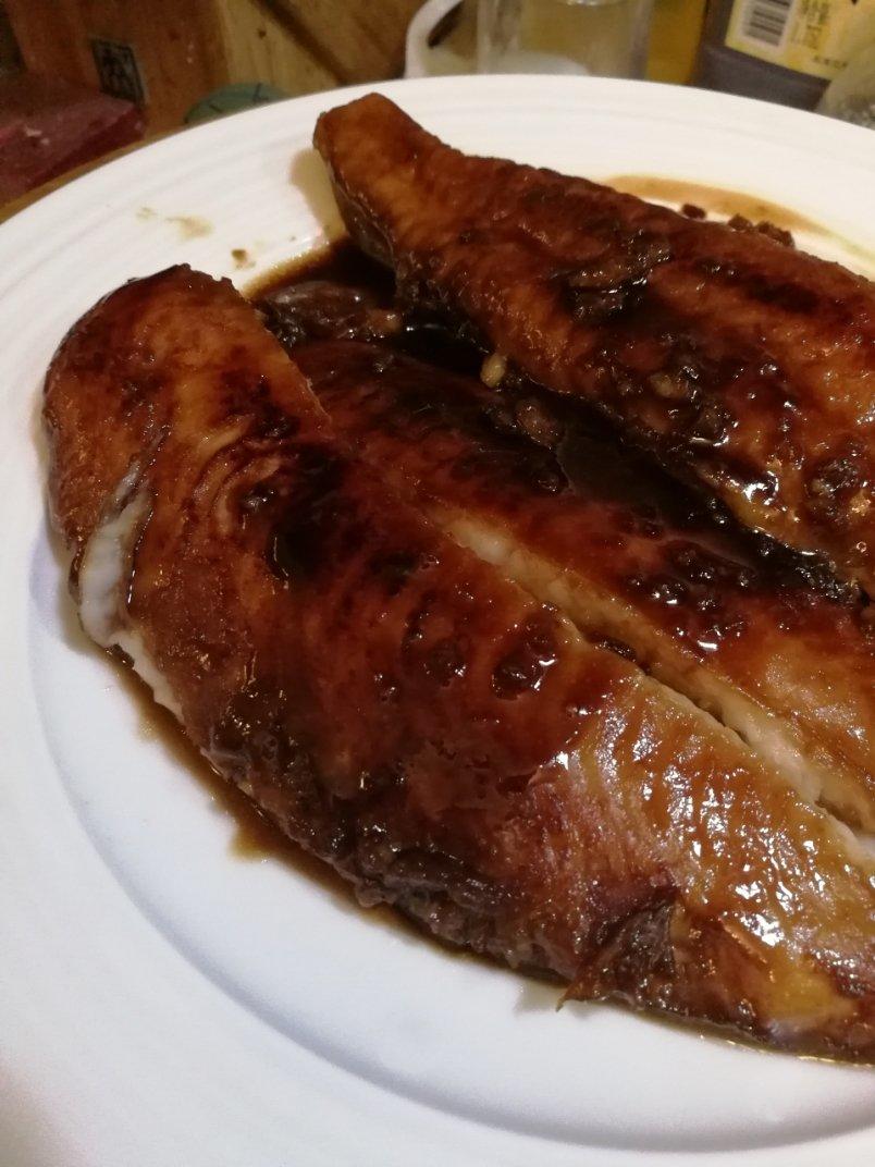 蜜汁巴沙鱼盖饭