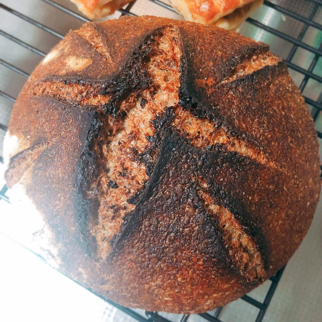 【Ken Forkish】75%全麦天然酵种欧包（附检验天然酵种是否成熟的浮水测试）