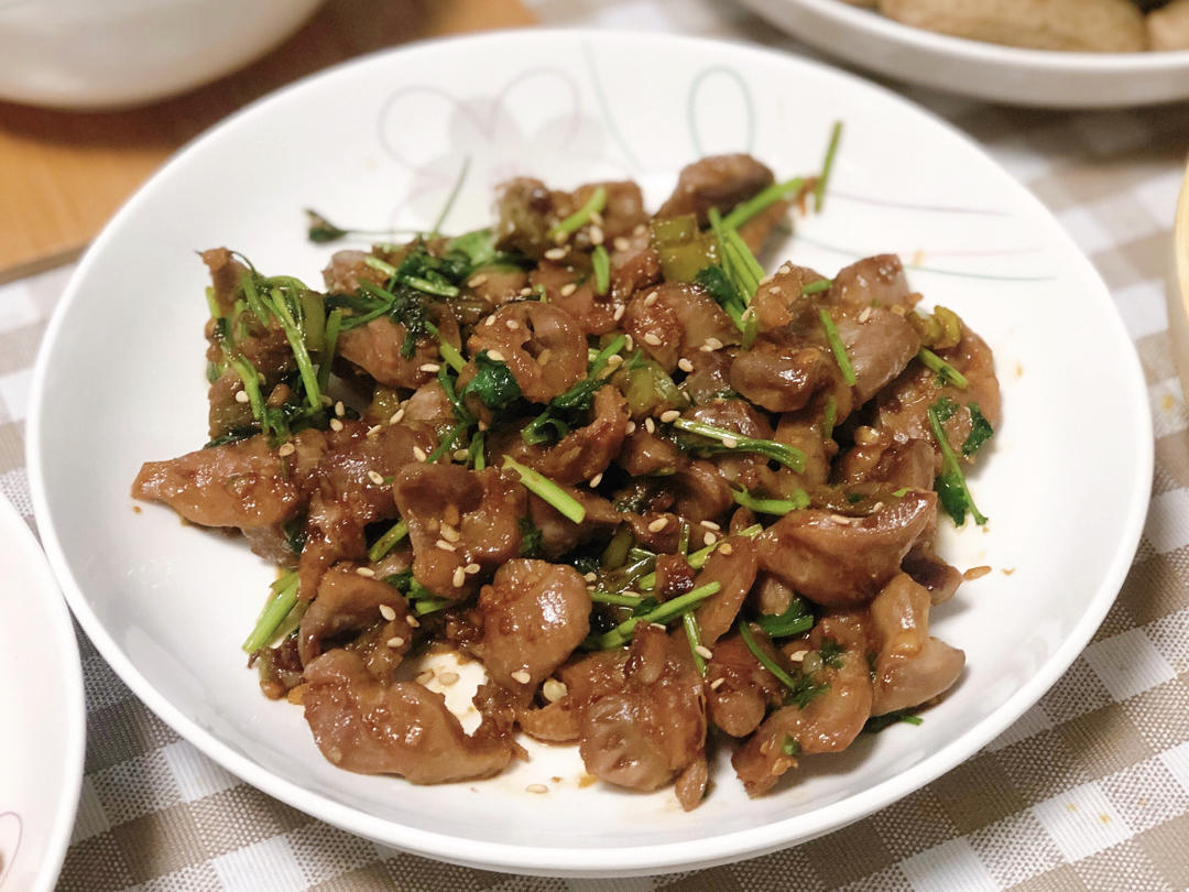小米椒爆鸡胗