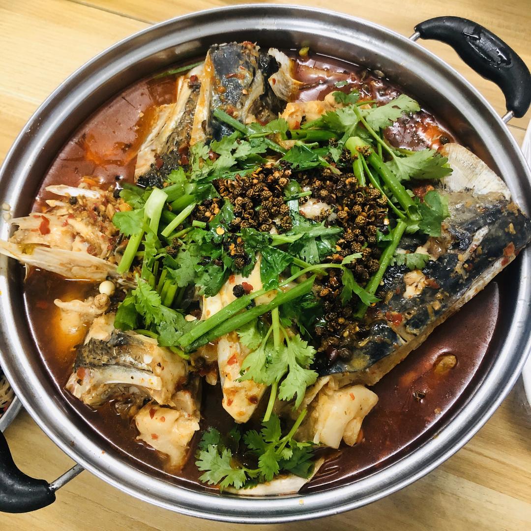 麻辣鱼头锅