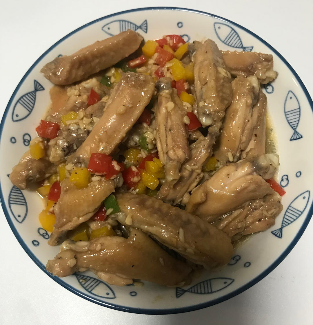 操作简单、好吃到舔盘的蒜香鸡中翅