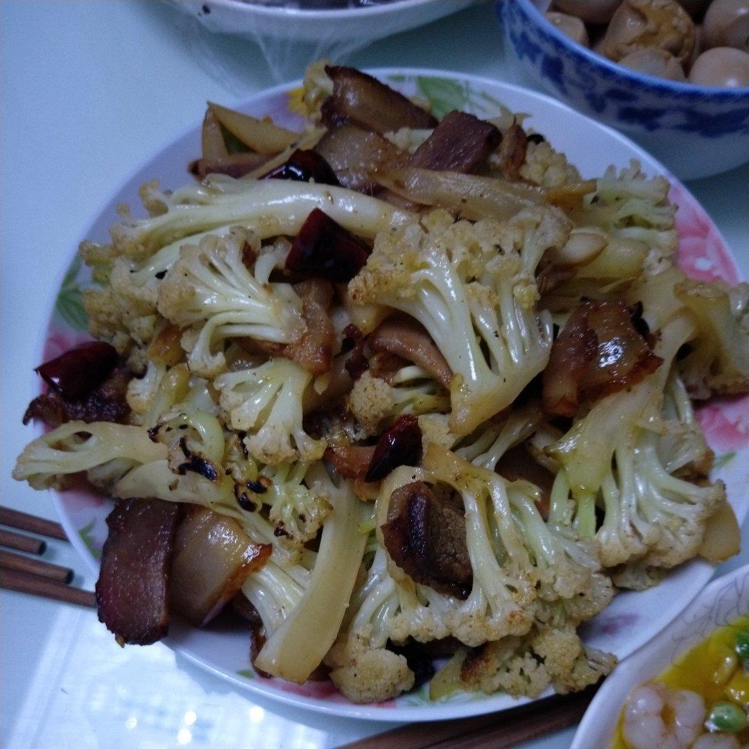 老丁的私房菜-干锅花菜