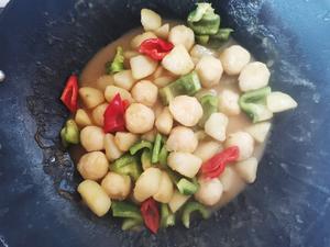咖喱土豆墨鱼丸意面的做法 步骤5