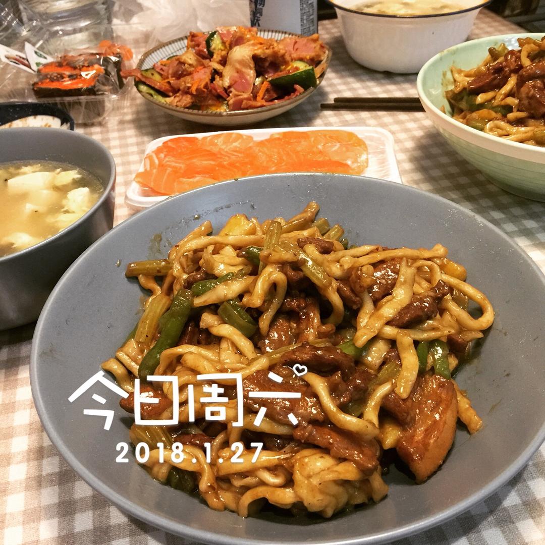 五花肉芸豆焖面