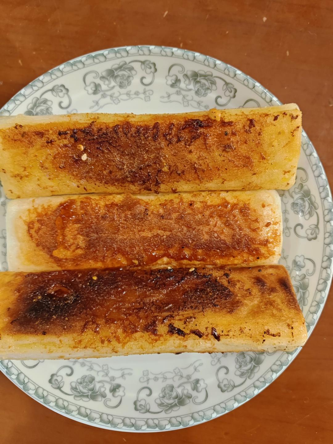 秒杀路边摊外酥里糯脆皮烤年糕