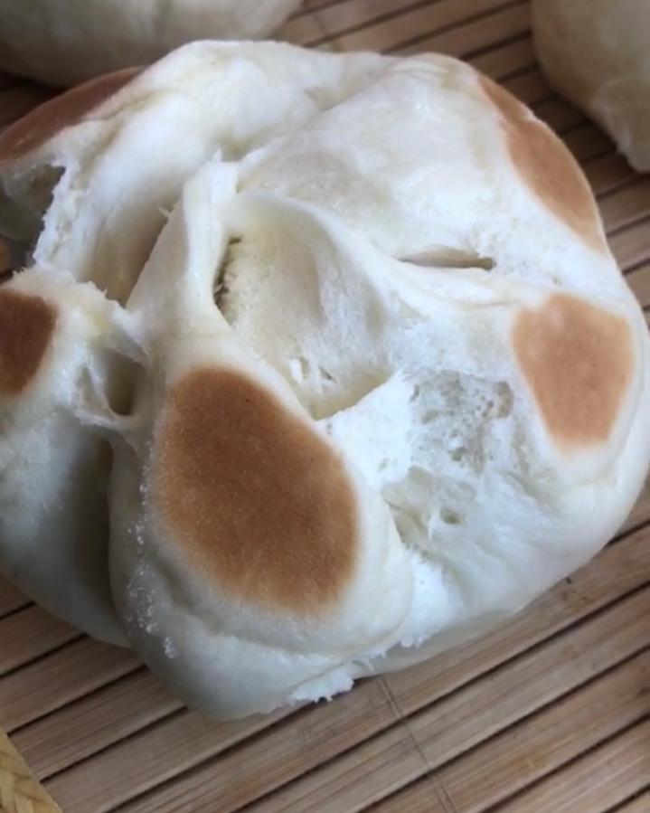 开口笑馒头
