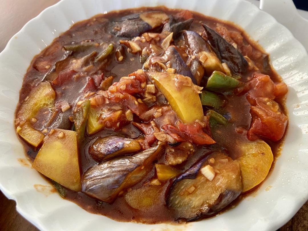 5分钟快手下饭菜#番茄炒茄子🍅番茄家族