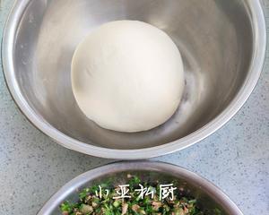 韭菜三鲜饺子的做法 步骤1