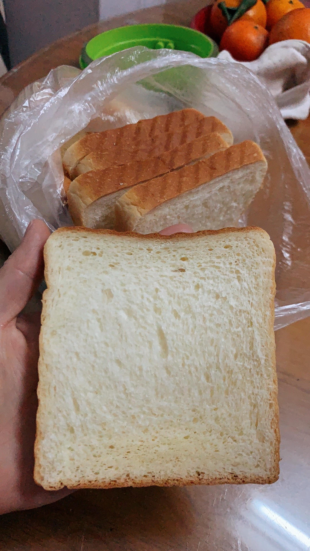 升级版奶香手撕吐司