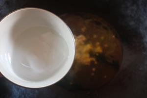 朋友嗦了这碗江西米粉，一学就会的酸菜米粉。的做法 步骤9
