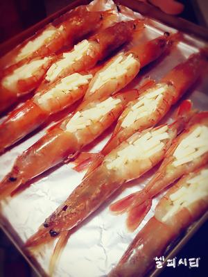 芝士焗阿根廷红虾的做法 步骤1