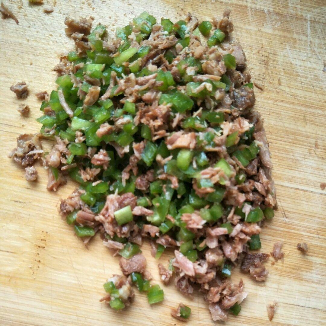 肉夹馍(白吉馍的制作)