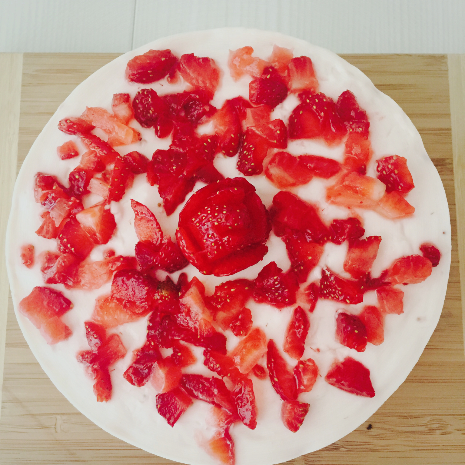 《Tinrry下午茶》教你做草莓芝士慕斯（6寸配方）