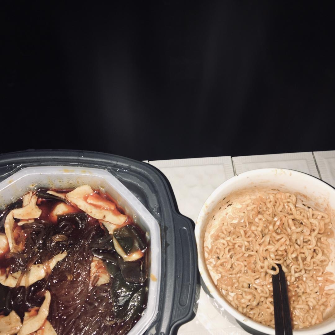 人间有味是清欢