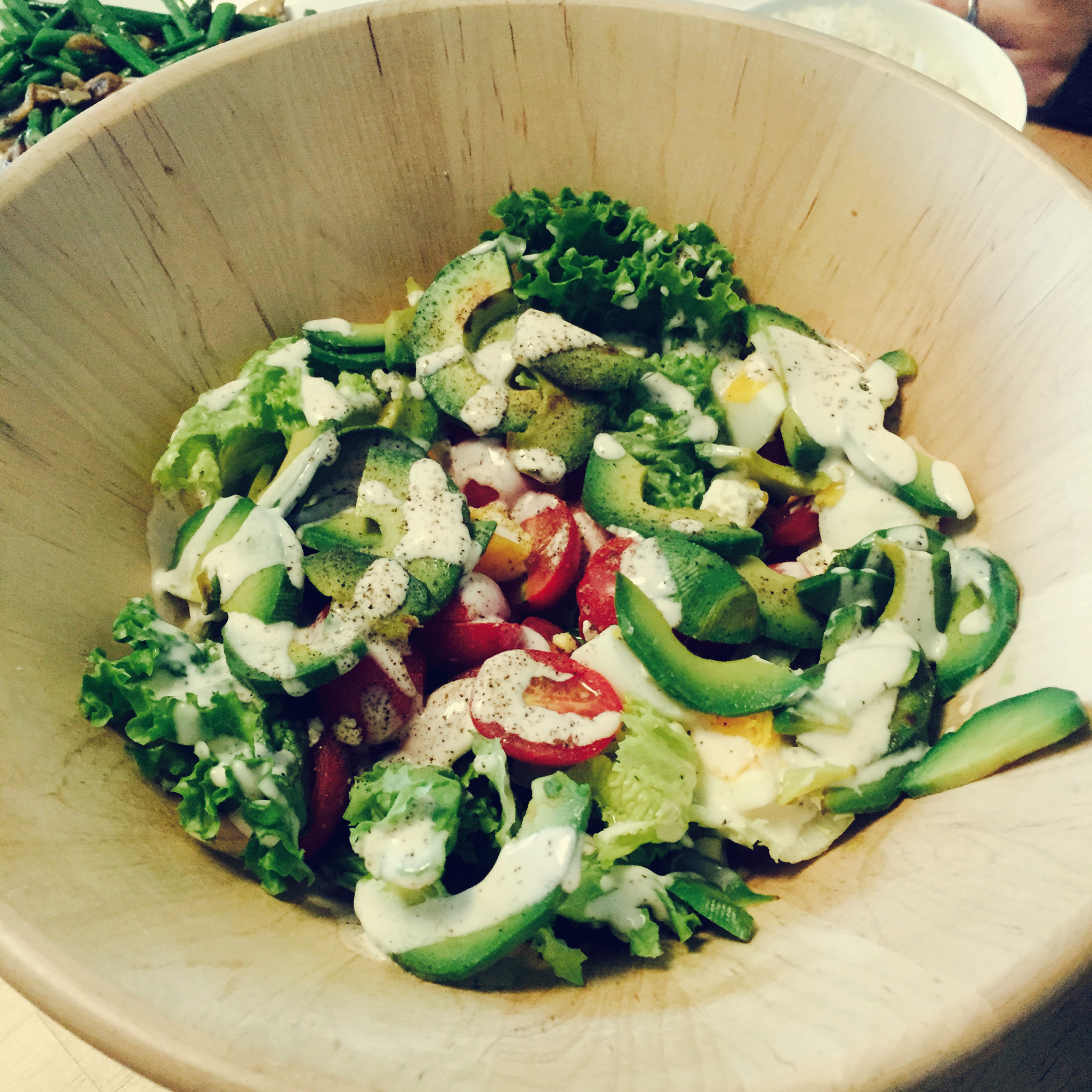 牛油果圣女果鸡蛋沙拉