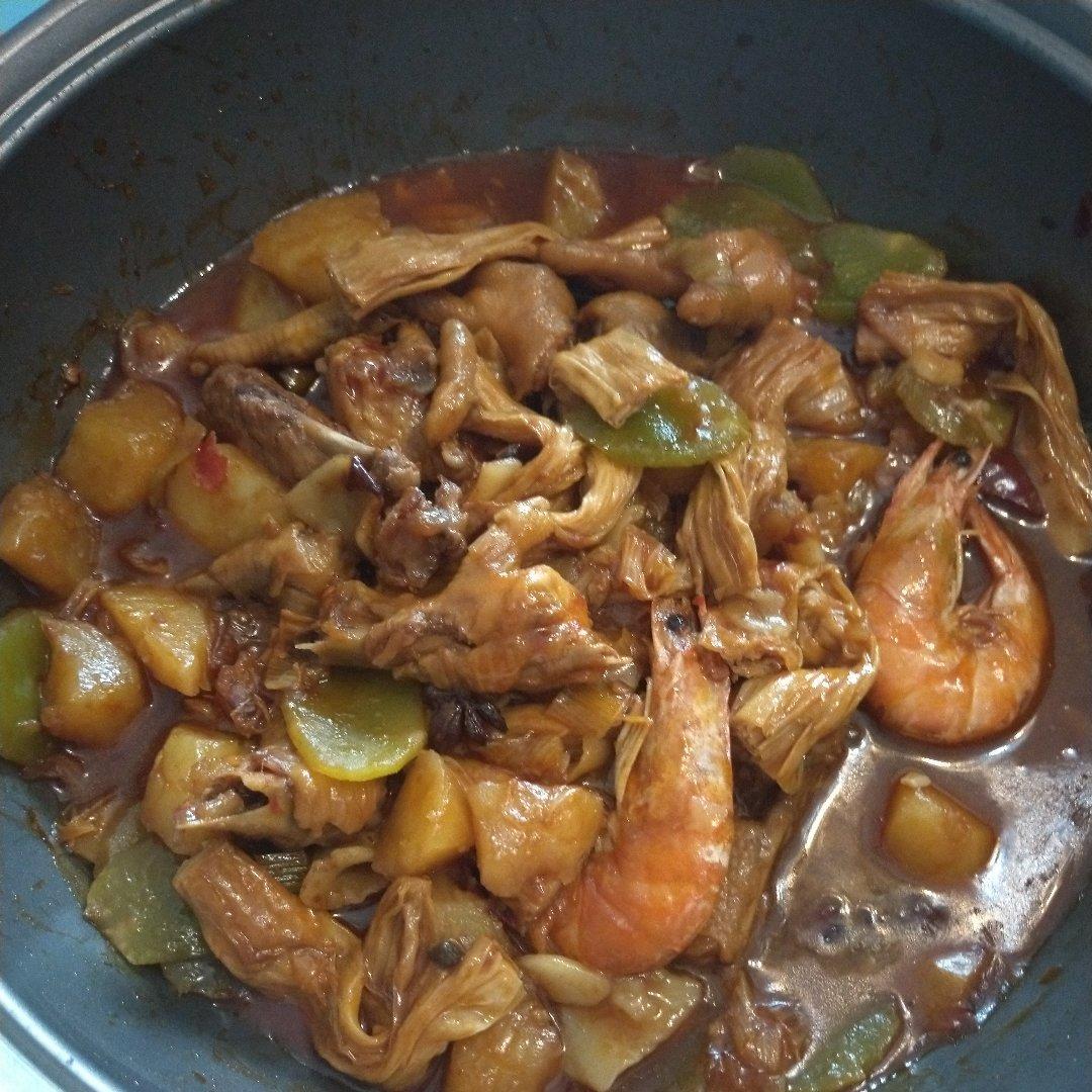 胖哥俩肉蟹煲