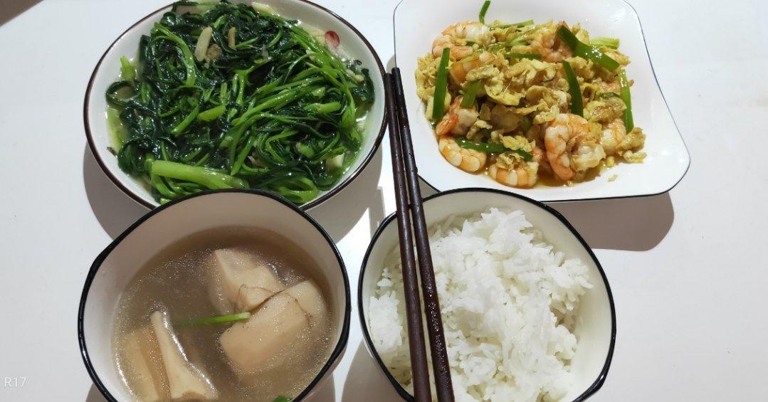 虾仁炒蛋