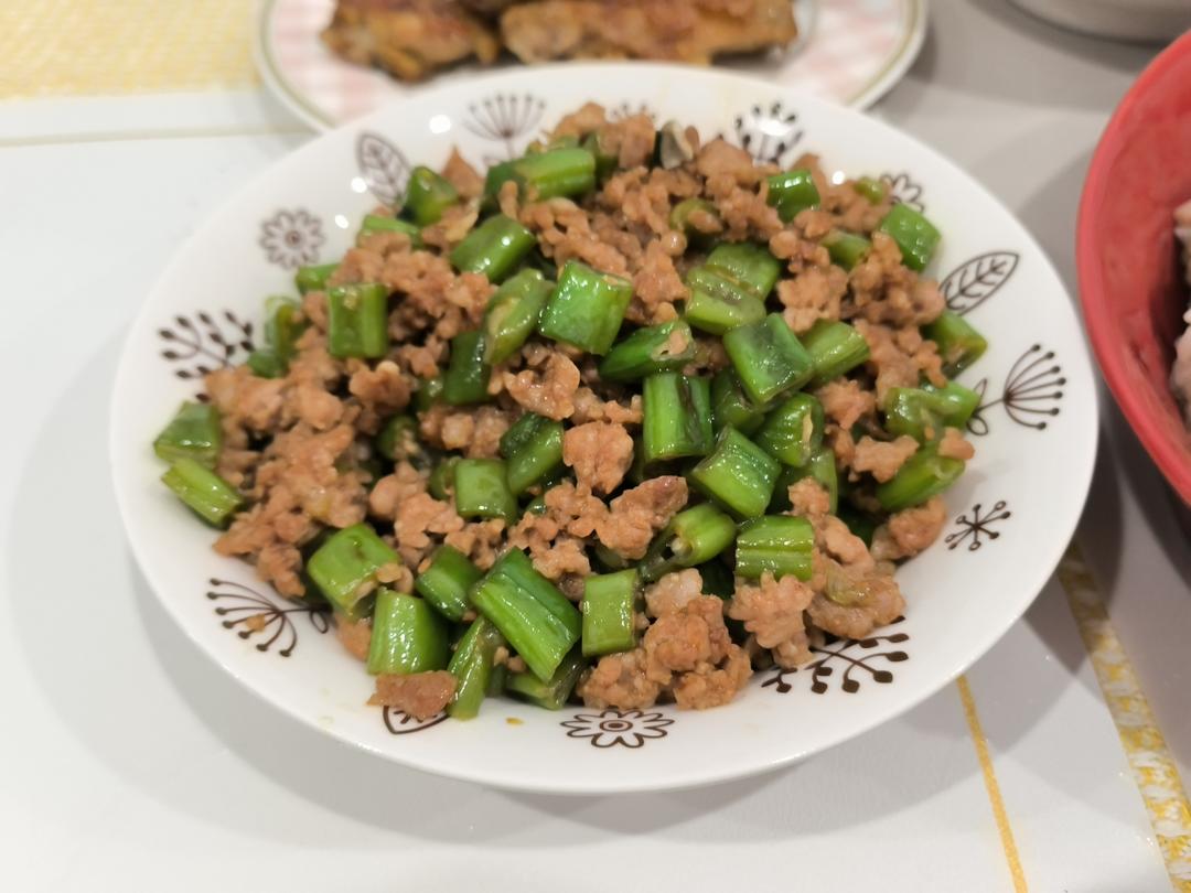 肉沫豆角下饭菜