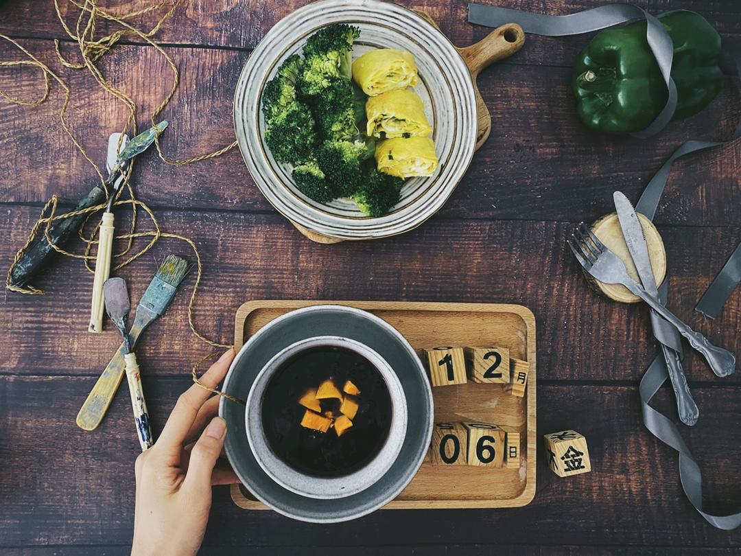 养身 暖宫驱寒补血佳品 姨妈好朋友，女生四季必备美味养生粥 经期一定要煮一锅喝哟