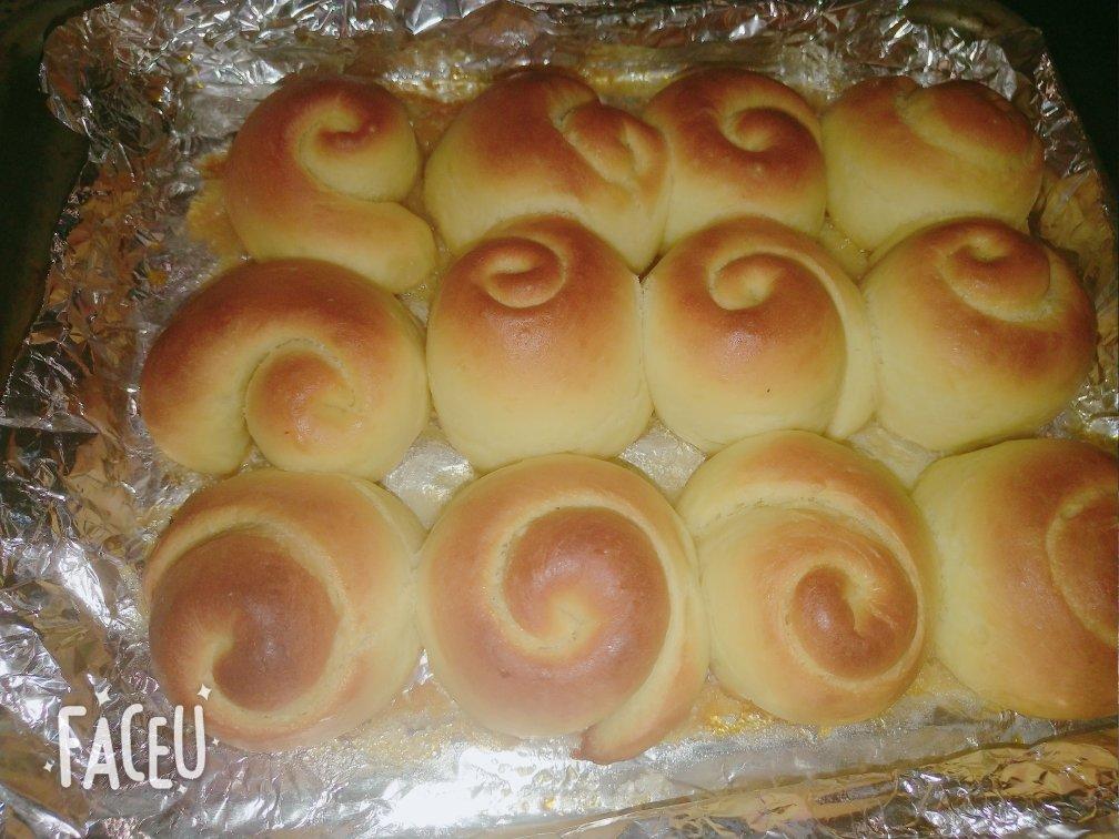 蜂蜜脆底小面包