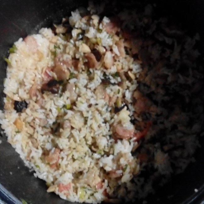 电饭煲之香菇糯米鸡饭