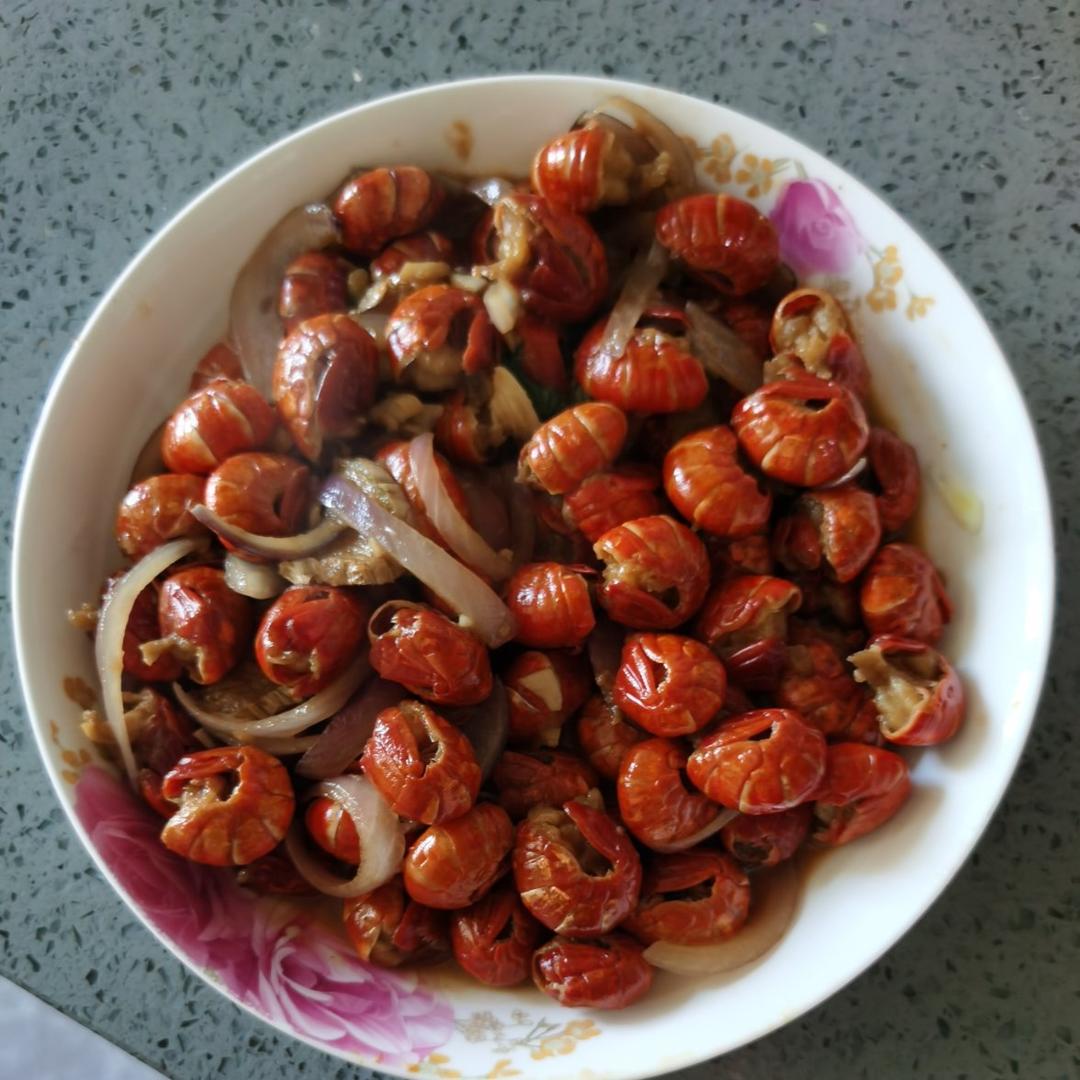 蒜蓉小龙虾（家常版比复茂好吃哦😋）