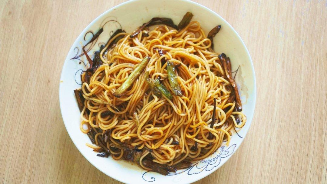 懒人版巨好吃的葱油拌面（超！简！单！）