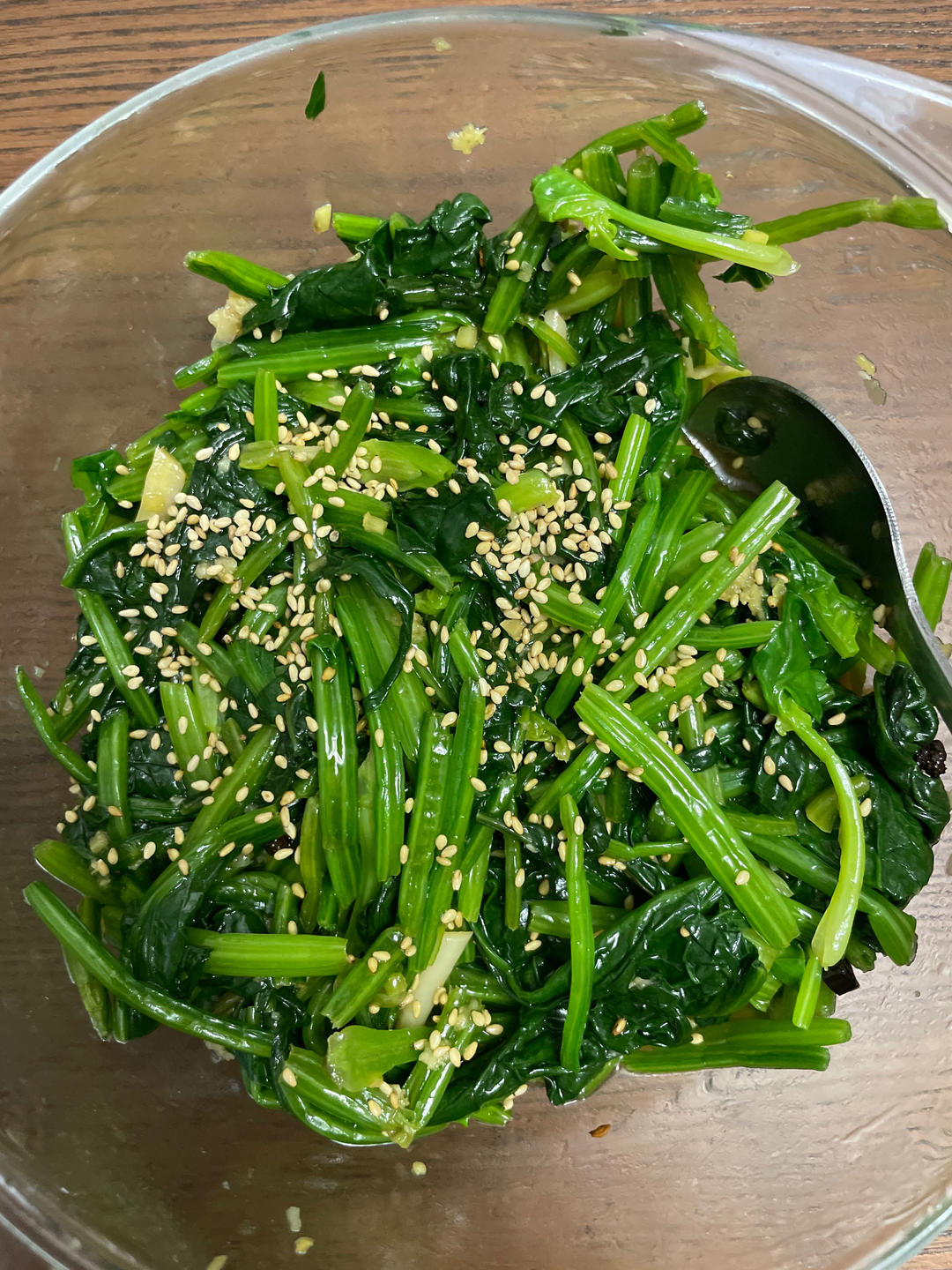 凉拌菠菜(家传秘方)