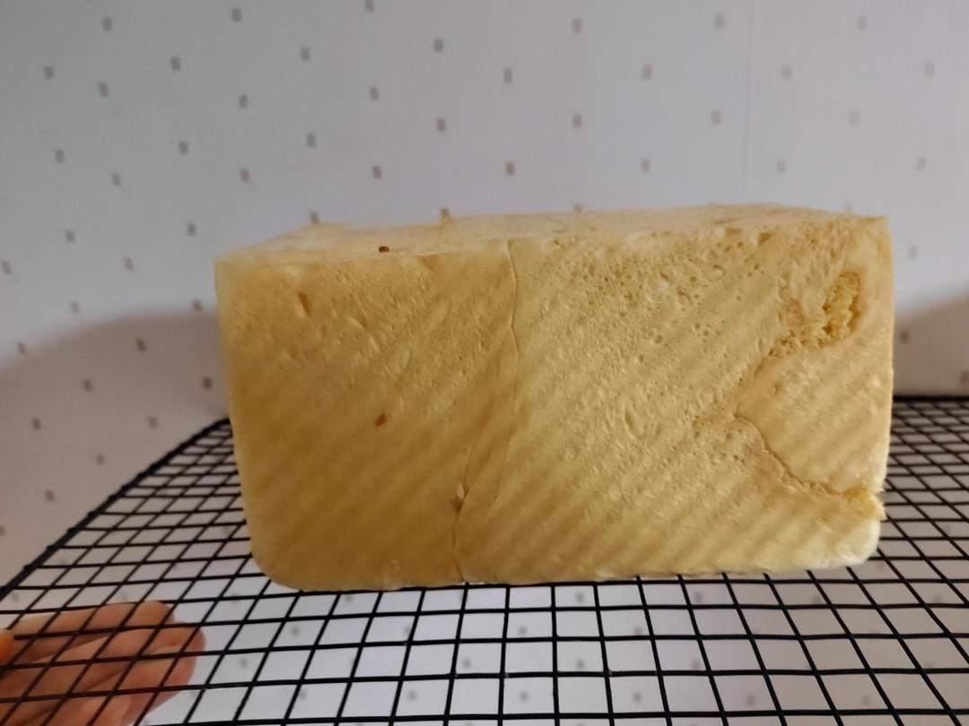 椰香满满的椰蓉土司~