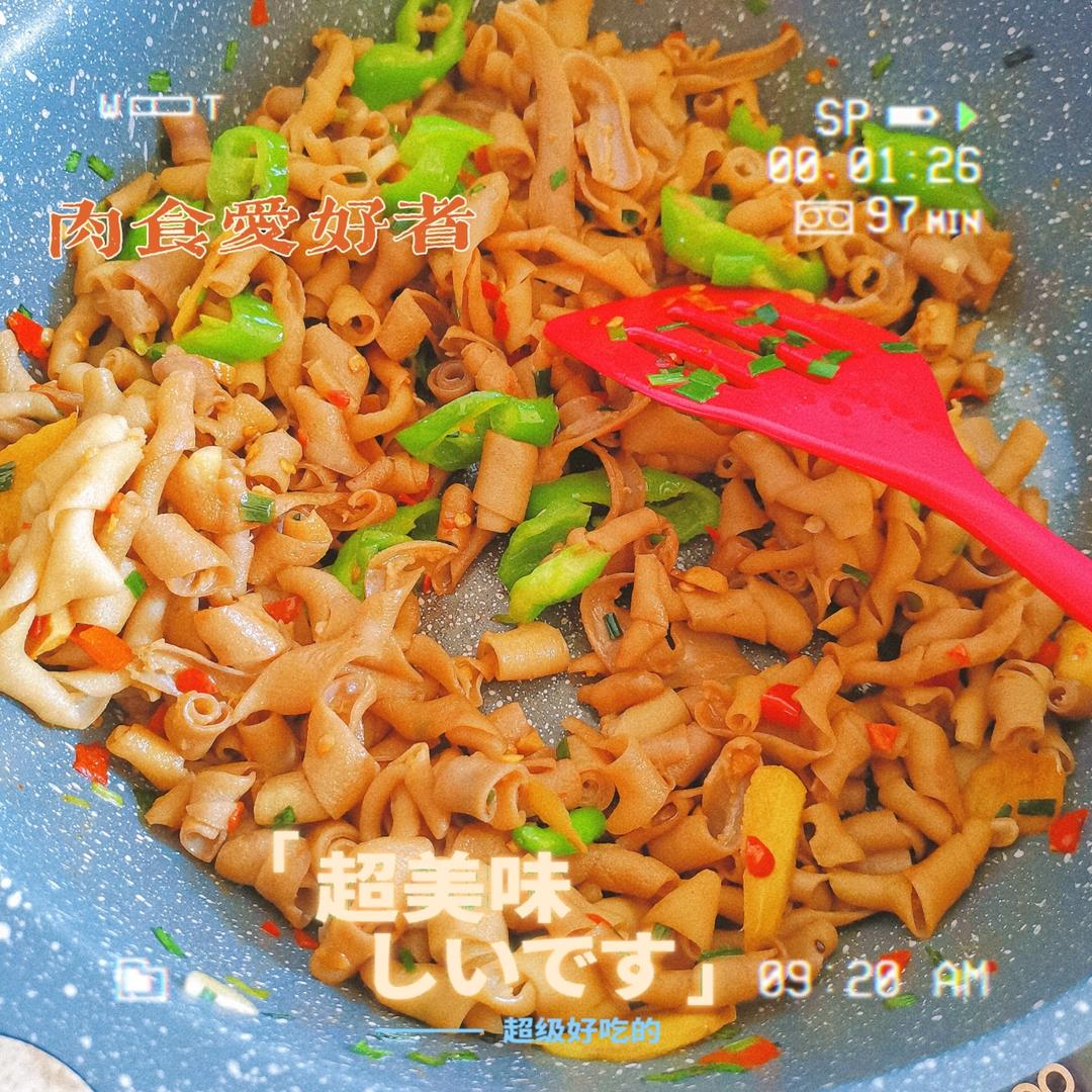 爆炒鸭肠