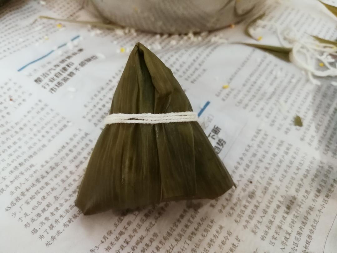 莲子红豆洗沙粽的做法 步骤7