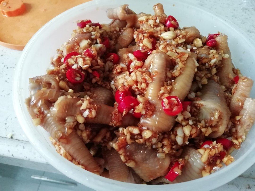 我做了凉拌八珍鸡脚