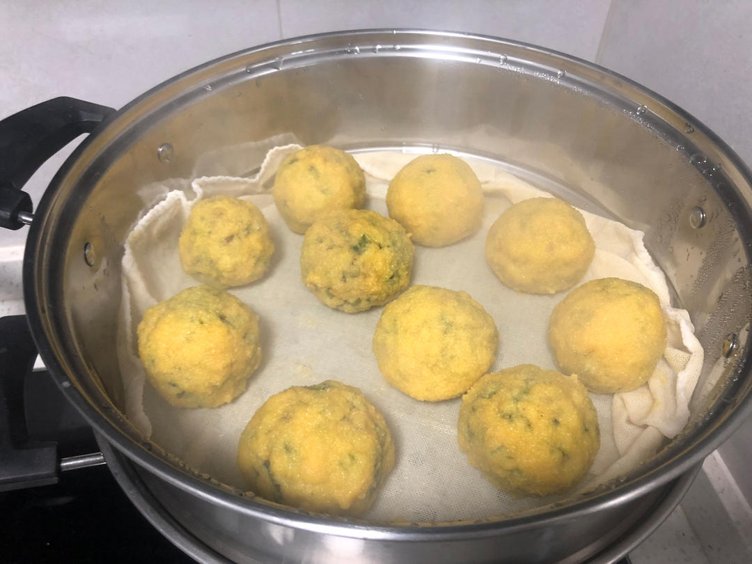 （减脂）玉米面菜团子