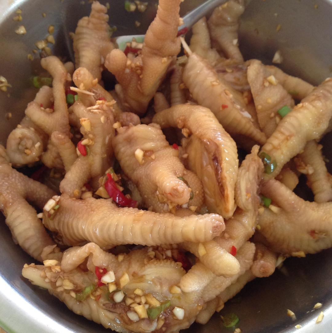 香辣蒜香凉拌爽脆鸡脚