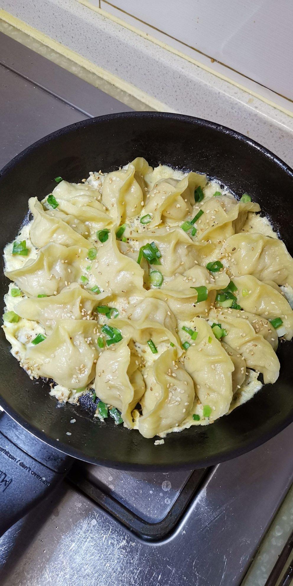 懒人快手抱蛋煎饺